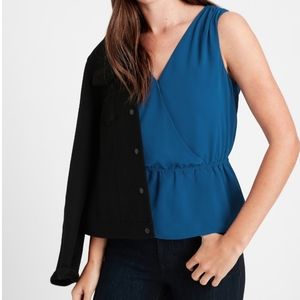 BANANA REPUBLIC V NECK PEPLUM TOP
